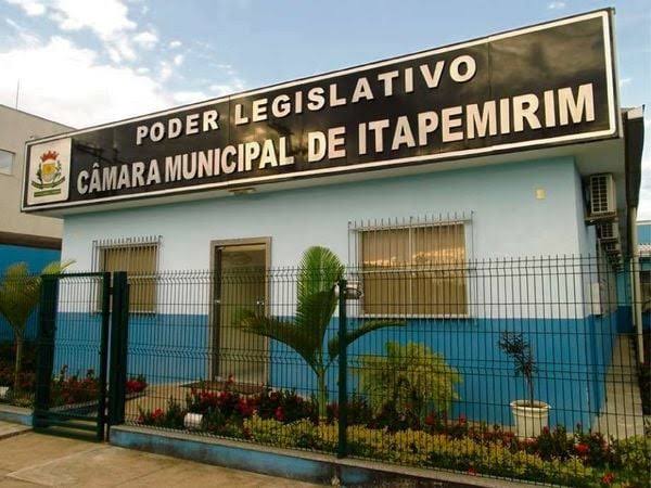 C-mara-Itapemirim.jpg